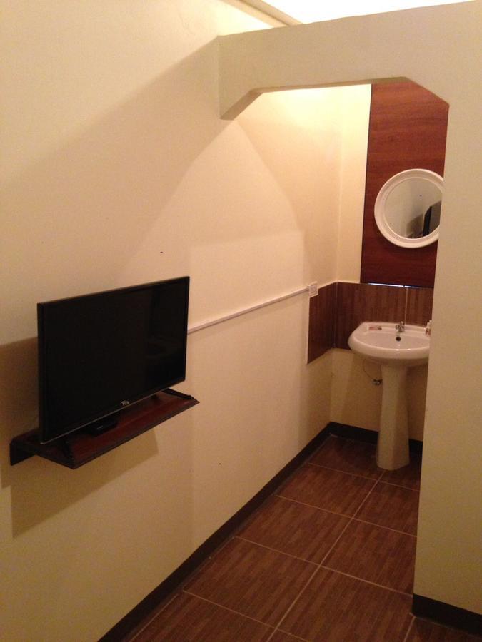 Studio 27 Inn Piarco 외부 사진