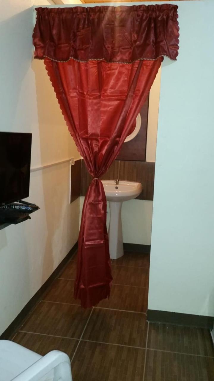 Studio 27 Inn Piarco 외부 사진